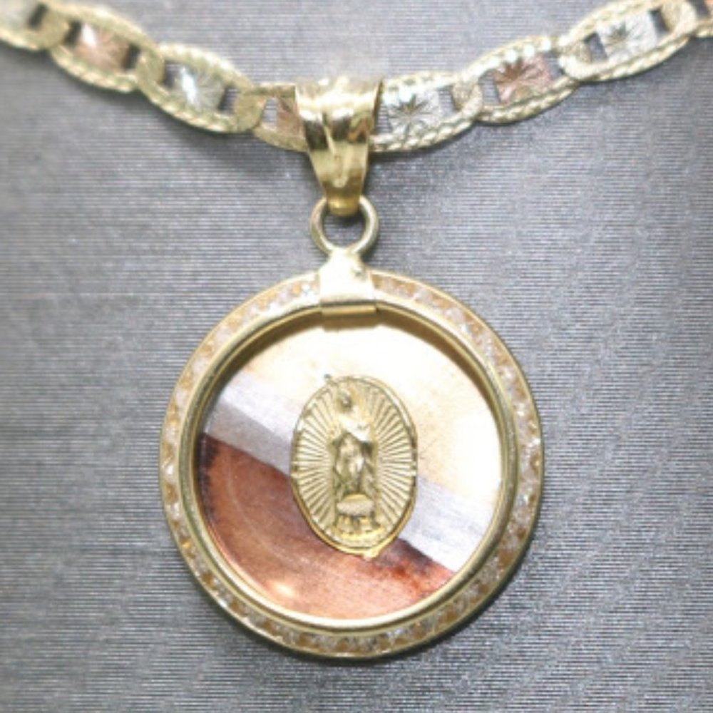 14kt Tri-tone Virgin Mary Pendant with 14kt Tri-color Hollow Trace Chain